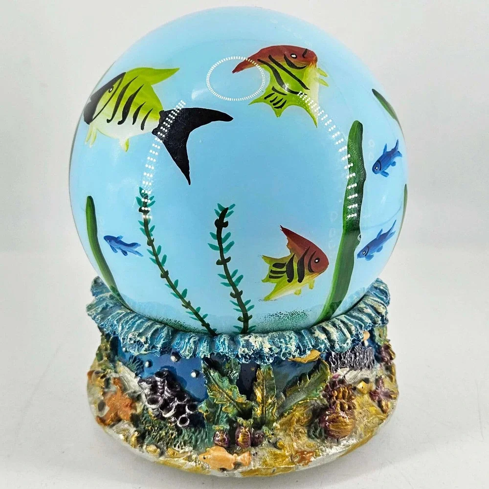 unmarked tropical aquarium